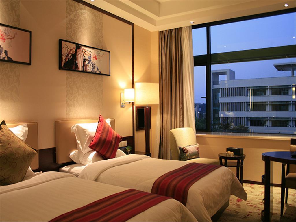 Southern Club Hotel Guangzhou Buitenkant foto