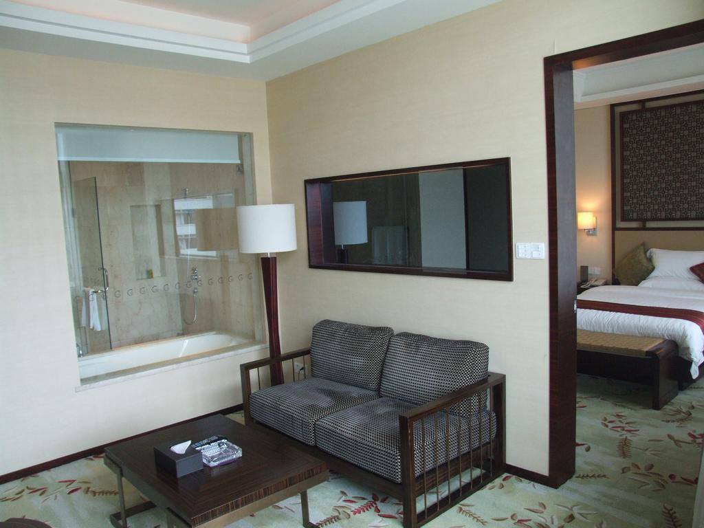 Southern Club Hotel Guangzhou Buitenkant foto